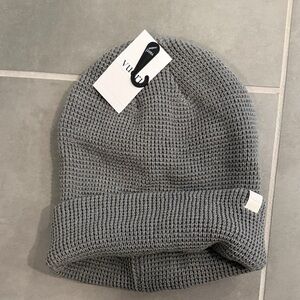 Vuori Waffle Beanie